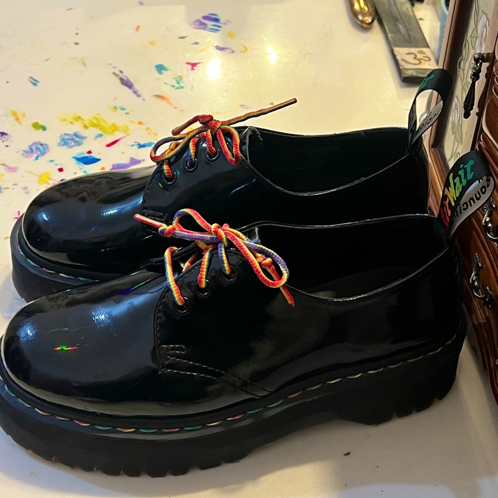 (Limited Edition) 1461 Rainbow Patent Platform Quad Doc Martens